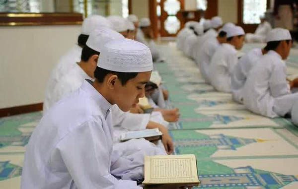 Hafidz Quran. (Ist.)