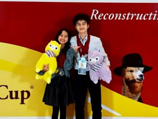 Rakha Aruna Dewa, siswa kelas 11 di SMA Cikal Amri Setu dan Allegra Kirei Zahra, siswa kelas 9 di SMP Cikal Amri Setu Jakarta Timur