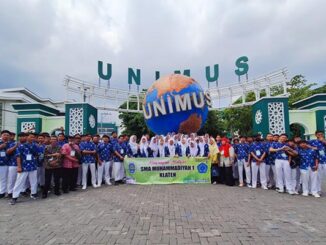 SMA Muhammadiyah 1 Klaten berkunjung ke kampus Unimus. (dok.unimus)