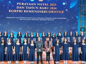 Paduan Suara SMP Tarakanita 5 (T5 Voice) bersama Mendikbudristek Nadiem Makarin