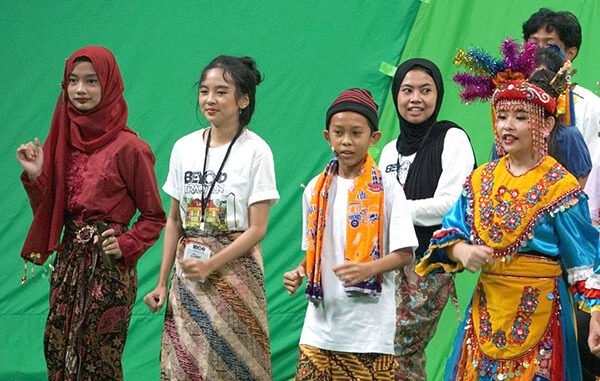 Universitas Katolik Indonesia Atma Jaya (UAJ) ingin melestarikan kebudayaan lokal dan menambah minat kaum muda terhadap budaya tradisional khususnya Lenong. (dok Unika Atma Jaya)