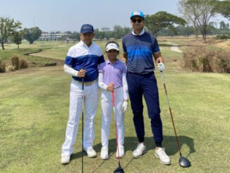 Keira Ariana Mandala bersama eyang dan ayahnya