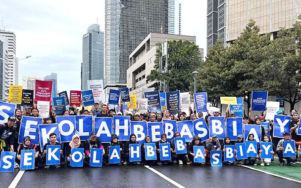 Aksi kampanye Sekolah Bebas Baiya untuk Semua di Jakarta. (Ist.) Aksi kampanye Sekolah Bebas Baiya untuk Semua di Jakarta. (Ist.)