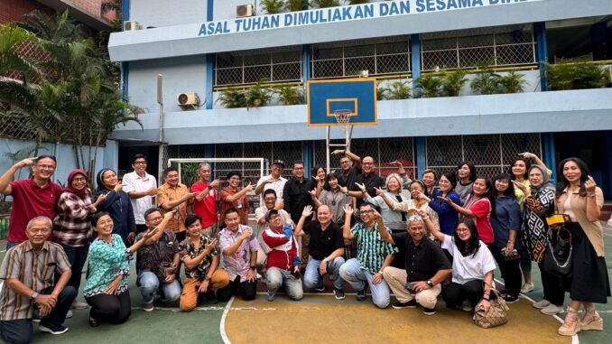Temu alumni SMP Tarakanita 5 Jakarta pada Jumat, 26 Juli 2024 Temu alumni SMP Tarakanita 5 Jakarta pada Jumat, 26 Juli 2024