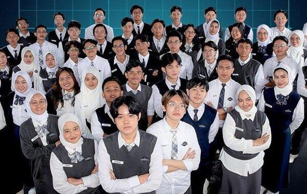 Peserta kompetisi Clash of Champion. (dok.ruangguru)