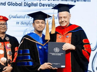 Raffi Ahmad menerima gelar Doktor Honoris Causa UIPM Thailand. (Instagram @raffinagita1717)