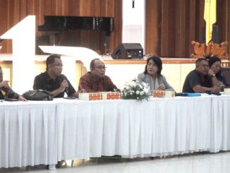 Pembina Yayasan Perguruan Tinggi Kristen Satya Wacana (YPTKSW) hadir dalam acara Dialog Civitas Academica UKSW dengan Pembina YPTKSW, Rabu, 4 Juni 2025