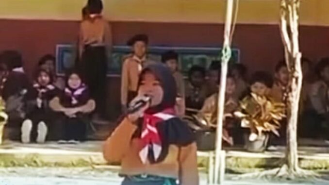 siswi SD Negeri 122 Mukai Tengah bernama Celsea Desi.