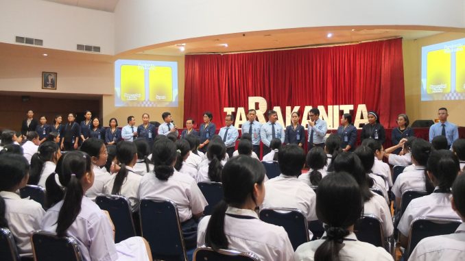 Perkenalan Guru Karyawan SMA Tarakanita 1 Jakarta