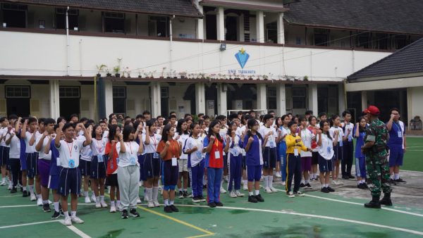 Masa Pengenalan Lingkungan Sekolah (MPLS) tahun ajaran 2025-2026 di SMA Tarakanita Magelang