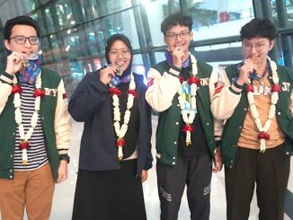 Para siswa peraih medali di ajang IBO 2025. (dok.puspresnas)