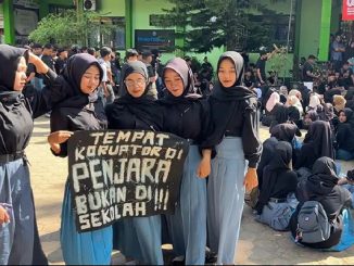 Siswa-siswi SMAN 1 Kampak Trenggalek berdemo di sekolah.(Ist.)