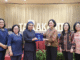 Pemberian tanda kasih di acara seminar antara SMP Tarakanita 1 dan Universitas Atma Jaya