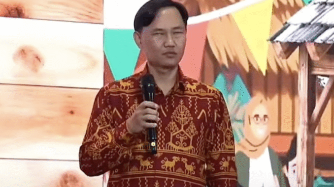 Tutus Setiawan, seorang guru penyandang tuna netra yang sukses menjadi investor.