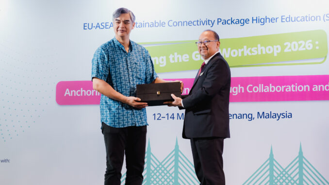 Sujiro Seam, EU Ambassador to ASEAN and Dr. Zamzam bin Mohd Walid of Malaysia’s Department of Polytechnic and Community College Education (DPCCE)
