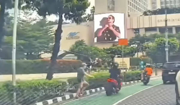 Video viral pria WNA dijambret di Bundaran HI