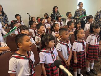 Anak-anak KB-TK Tarakanita 5 Rawamangun melayani Perayaan Ekaristi di Gereja Keluarga Kudus Rawamangun pada Minggu, 3 Mei 2026
