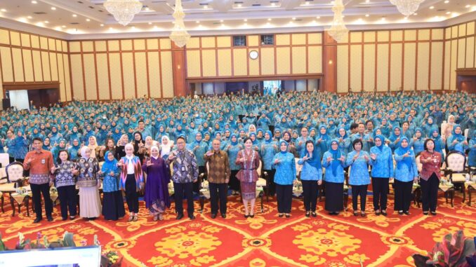 OJK menggelar edukasi keuangan bertema “Perempuan Berdaya Finansial: Literasi Keuangan Keluarga untuk Mewujudkan Masyarakat Sejahtera" di Gedung Dhanapala, Jakarta, Selasa (9/6/2026) OJK menggelar edukasi keuangan bertema “Perempuan Berdaya Finansial: Literasi Keuangan Keluarga untuk Mewujudkan Masyarakat Sejahtera" di Gedung Dhanapala, Jakarta, Selasa (9/6/2026)