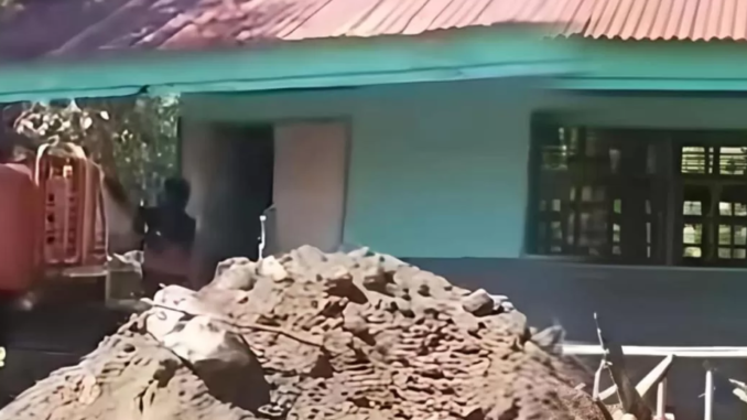 Penggusuran SD di Ende