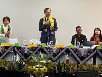 Delegasi Himeji International School Jepang: Mr. Masahiko Suruga (Principal), Ms. Lisa Suruga (Executive Director), Ms. Madeline Naomi Miura (Vice Principal dan Director of the Global Collaboration Center) dan Ms. Kyoko Anzai sebagai penerjemah di SMP Tarakanita 2 Pluit