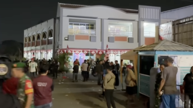 Penjagaan di Sekolah Islam Pembangunan (SIP) Pamulang, Tangerang Selatan