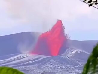 Letusan Gunung Anak Krakatau