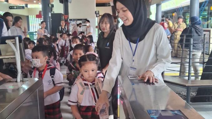 TK Tarakanita 5 melaksanakan kegiatan Pengenalan Transportasi Darat pada Senin, 28 September 2026 TK Tarakanita 5 melaksanakan kegiatan Pengenalan Transportasi Darat pada Senin, 28 September 2026