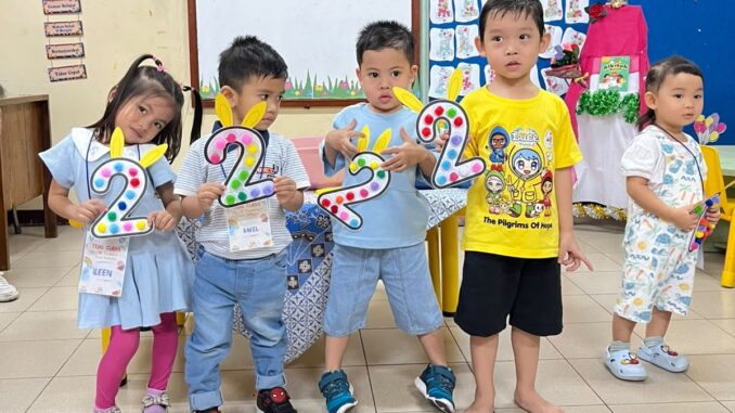 Keseruan kegiatan trial class di KB -TK Tarakanita 1 Keseruan kegiatan trial class di KB -TK Tarakanita 1