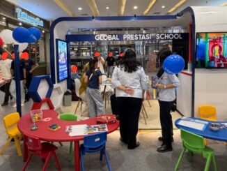 Tangkapan layar sebuah utas dari akun Threads @monyet.raw viral setelah membagikan pengamatannya saat mengunjungi pameran pendidikan Global Prestasi School (GPS) di Summarecon Mall Bekasi (SMB)